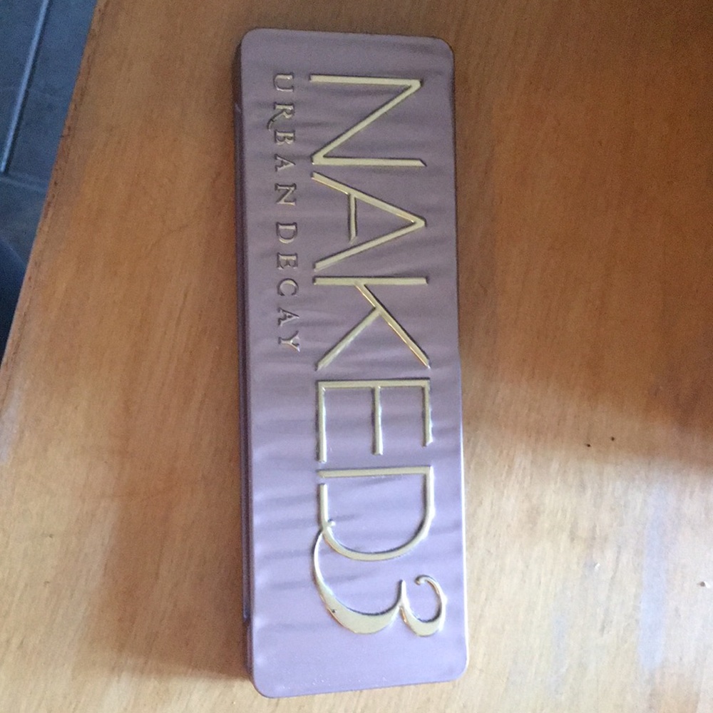 Urban Decay eye shadow